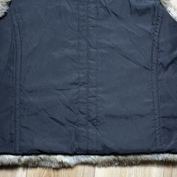 NWT Weatherproof Black Reversible Faux Fur Vest- Women Size Large - Picture 9 of 16